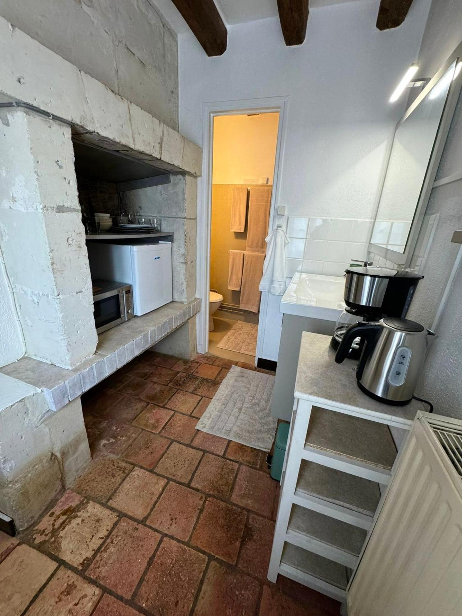 Bed and Breakfast Domaine Beausejour Panzoult Exterior foto
